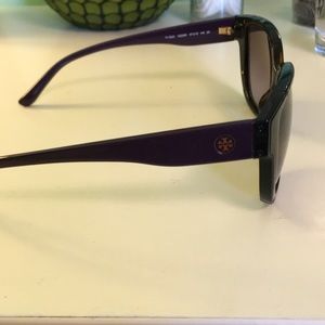 Tory Burch tortoise frame purple siding sunglasses